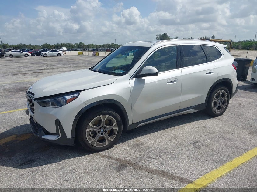 2025 BMW X1 auction photo 2