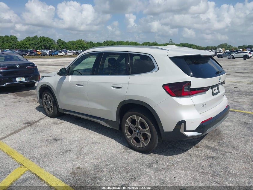 2025 BMW X1 auction photo 3