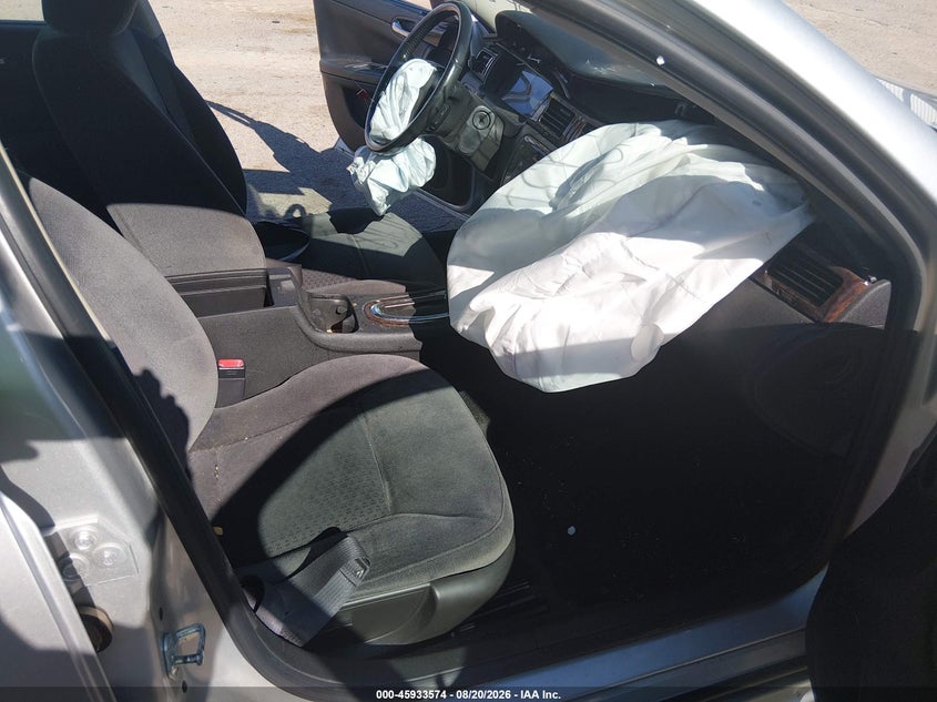 2013 CHEVROLET IMPALA auction photo 5