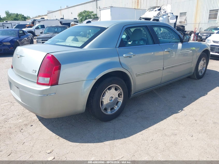 2006 CHRYSLER 300 auction photo 4