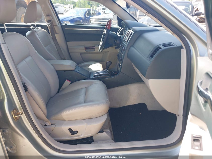 2006 CHRYSLER 300 auction photo 5