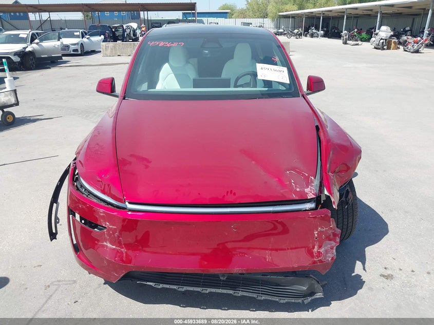 TESLA MODEL Y - zdjęcie 13