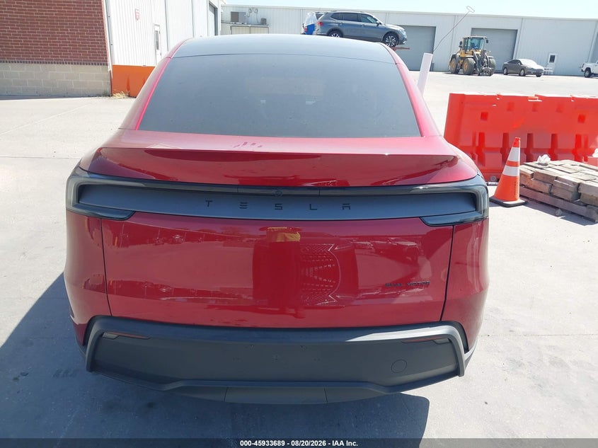 TESLA MODEL Y - zdjęcie 17
