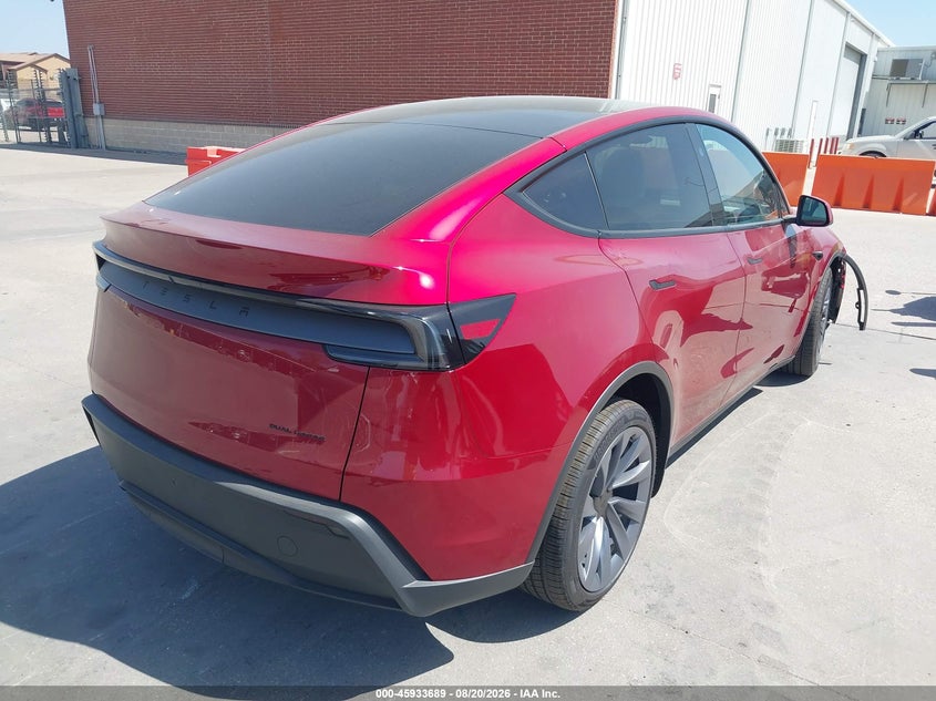 TESLA MODEL Y - zdjęcie 4