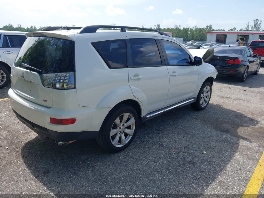 2010 MITSUBISHI OUTLANDER — zdjęcie 4