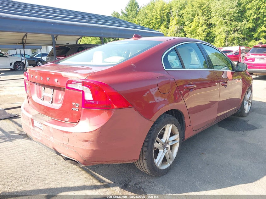 2015 VOLVO S60 auction photo 4