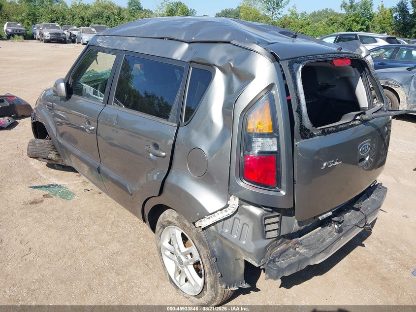 2011 KIA SOUL auction photo 3