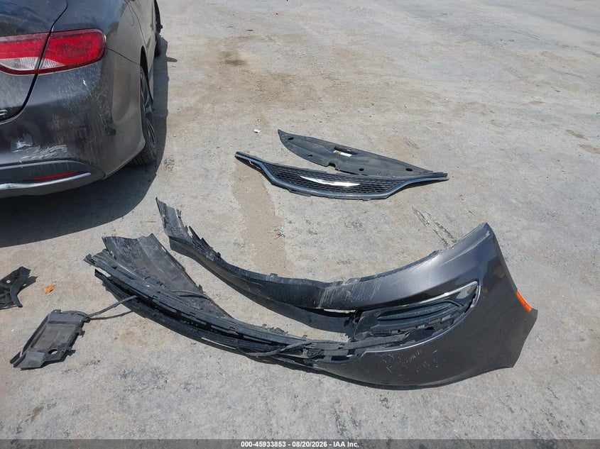 CHRYSLER 200 2015 VIN 1C3CCCAB9FN683905