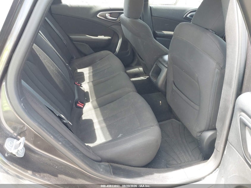 CHRYSLER 200 2015 VIN 1C3CCCAB9FN683905