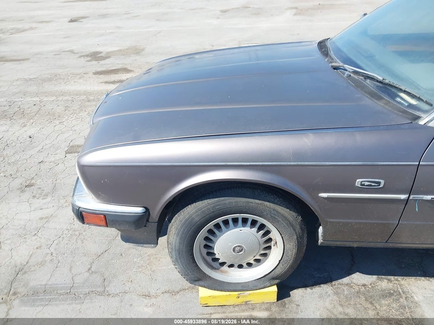 1991 JAGUAR XJ6 auction photo 6