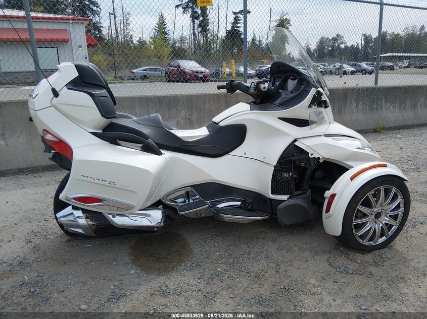 2015 CAN-AM SPYDER ROADSTER auction photo 4