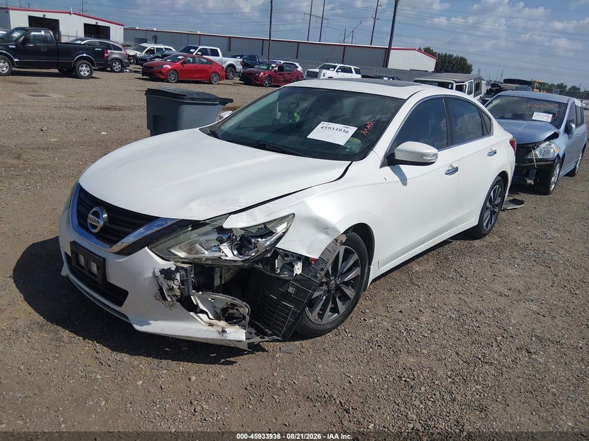 2016 Nissan Altima, Лівий перед, IAAI, VIN 1N4AL3AP5GC168756 — фото 2