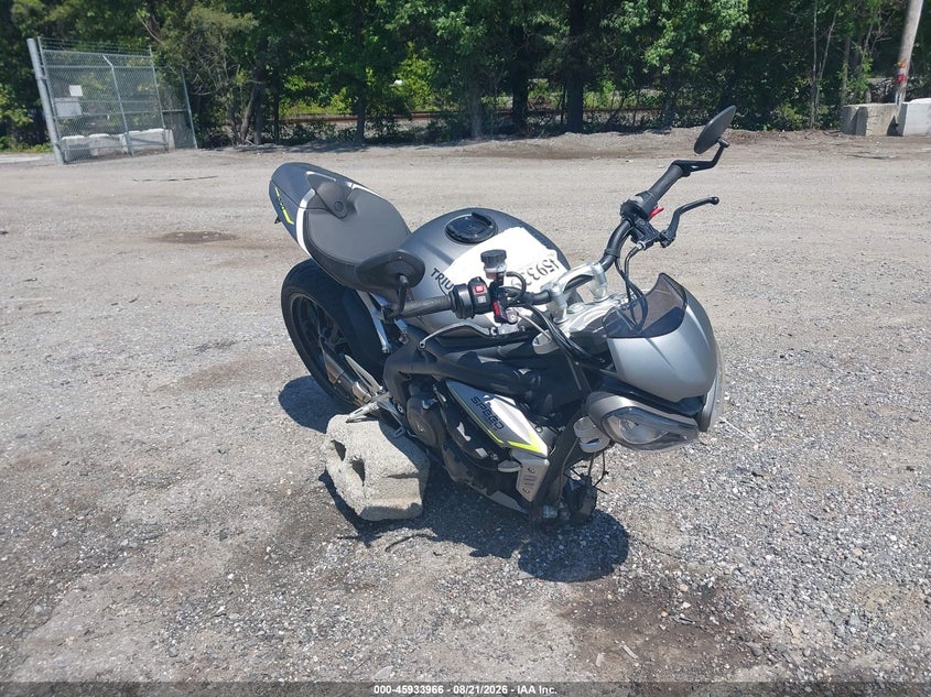 2022 Triumph Motorcycle Speed Triple