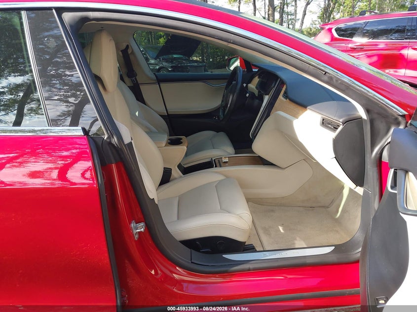 2019 TESLA MODEL S auction photo 5