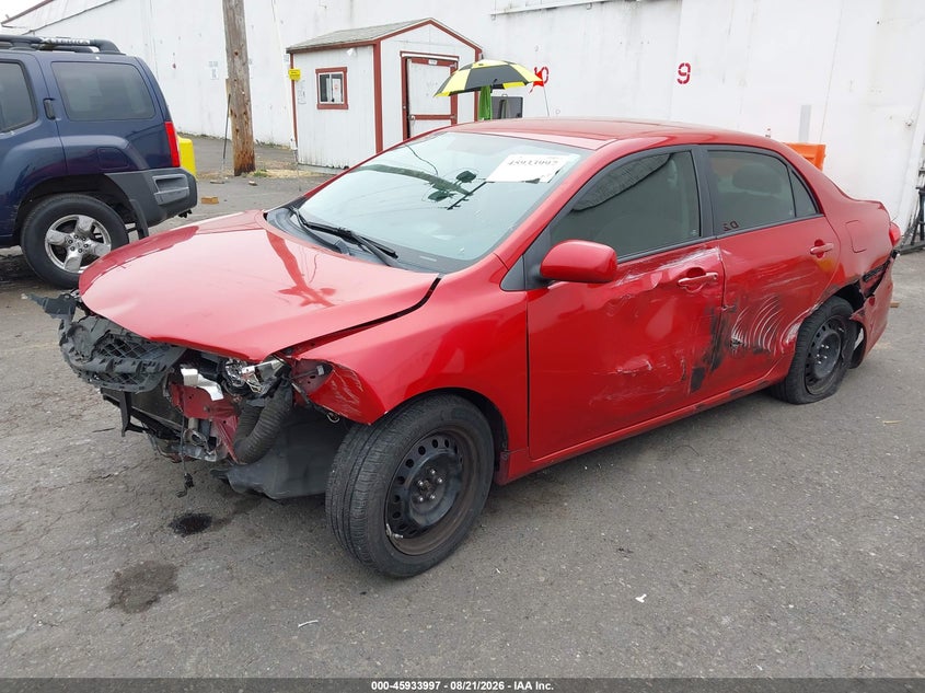 2012 Toyota Corolla, Оба бока, IAAI, VIN 2T1BU4EE6CC828184 — фото 2