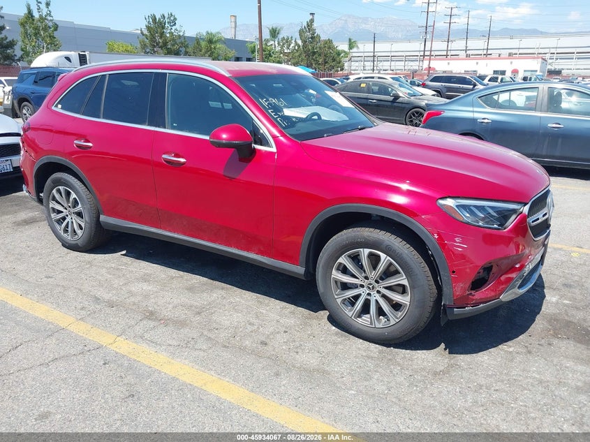 MERCEDES-BENZ GLC 300