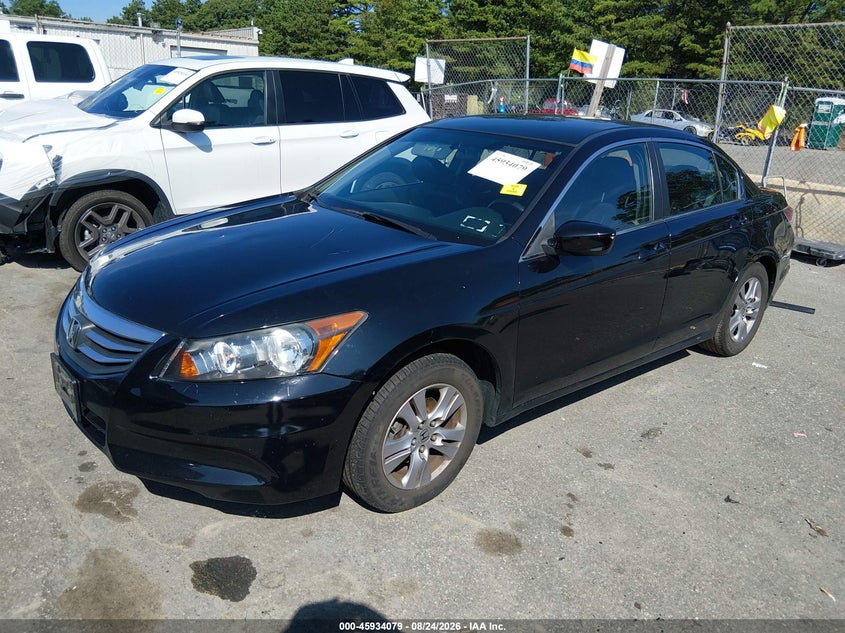 2012 Honda Accord, Right Side, IAAI, VIN 1HGCP2F63CA233502 — photo 2