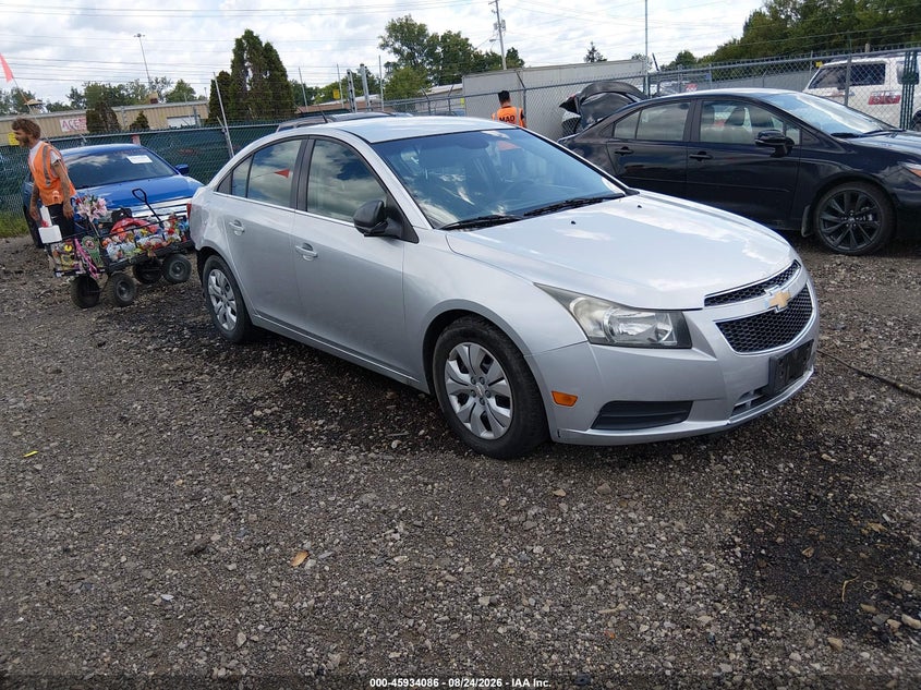 2012 CHEVROLET CRUZE auction photo 1