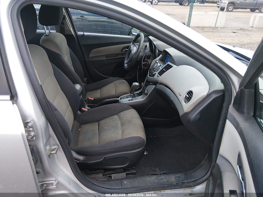 2012 CHEVROLET CRUZE auction photo 5