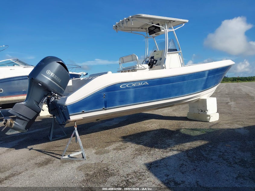 2008 COBIA 25' auction photo 4