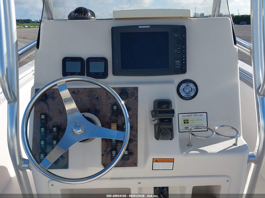 2008 COBIA 25' auction photo 7