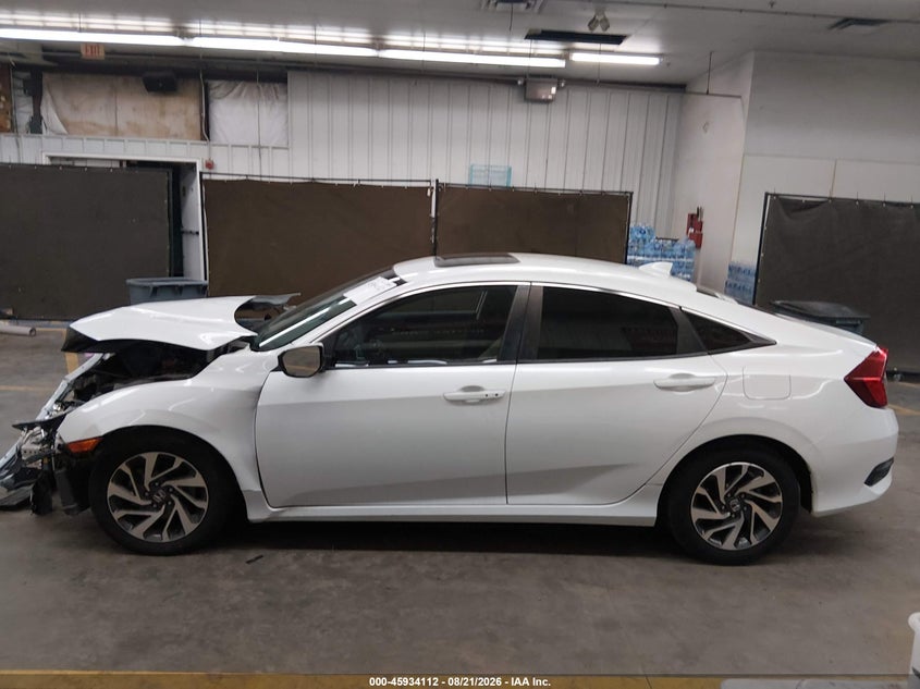 2017 HONDA CIVIC EX · Фото 15