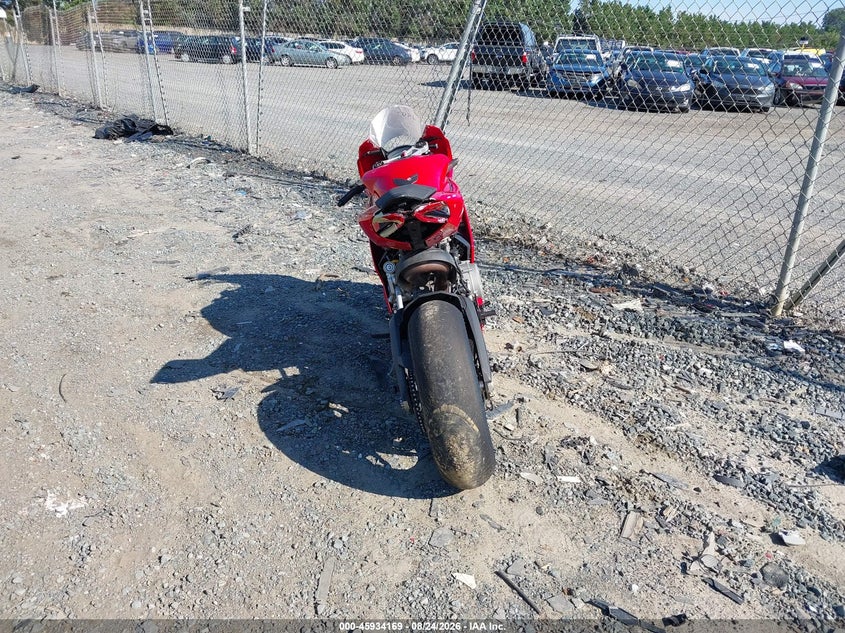 2018 DUCATI SUPERBIKE auction photo 6