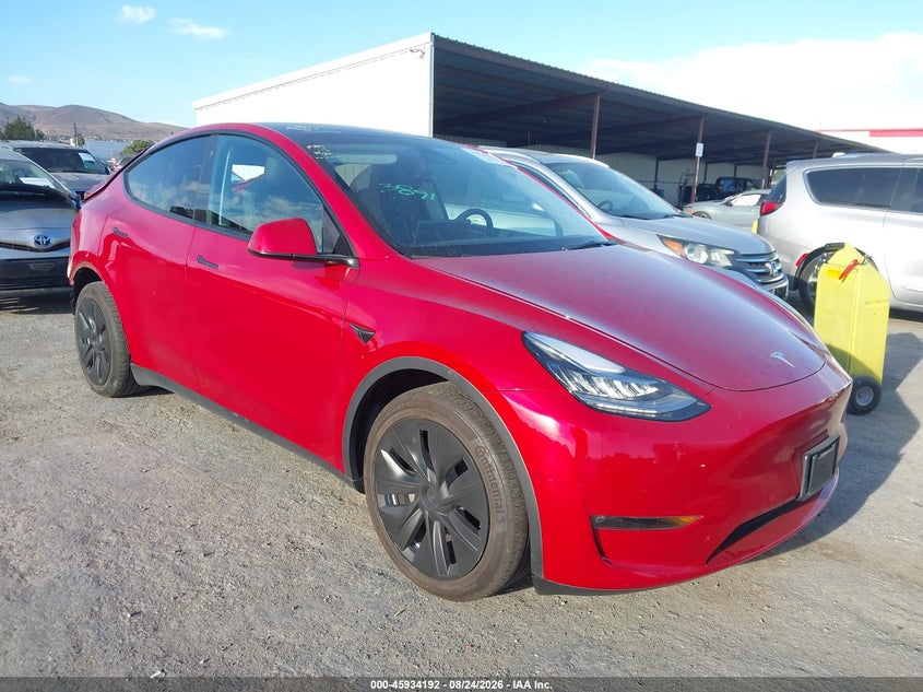 Vin: 5yjygdee0mf244796, lot: 46433318, tesla model y long range dual motor all-wheel drive 2021 img_1