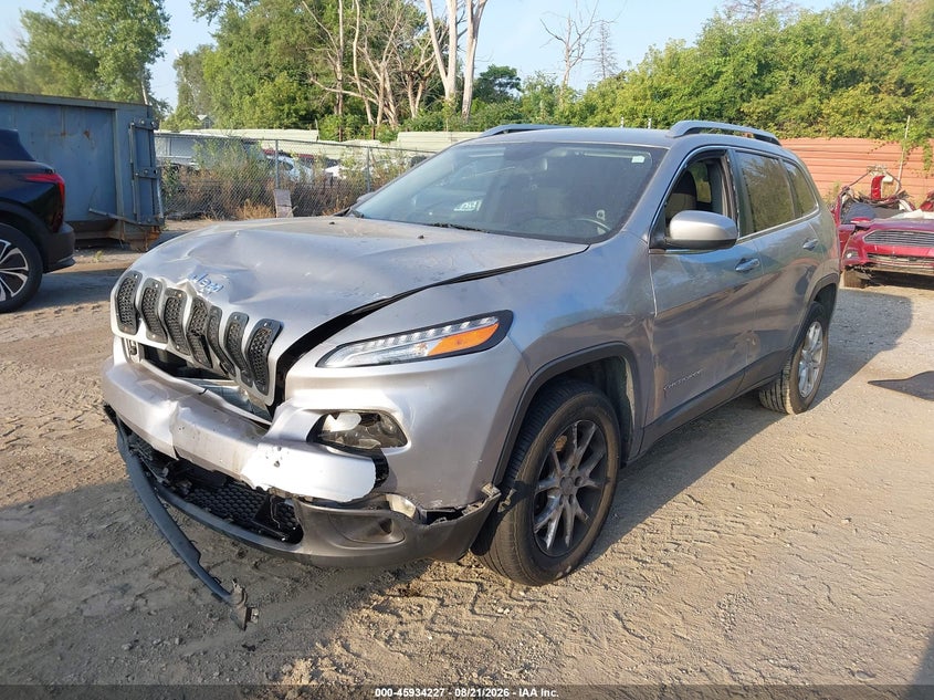 2017 Jeep Cherokee, All Over, IAAI, VIN 1C4PJMCB9HW537507 — photo 2