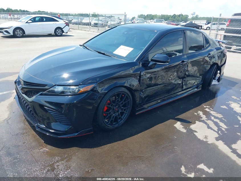 TOYOTA CAMRY - zdjęcie 2
