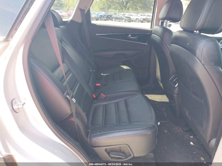 2016 KIA SORENTO auction photo 8
