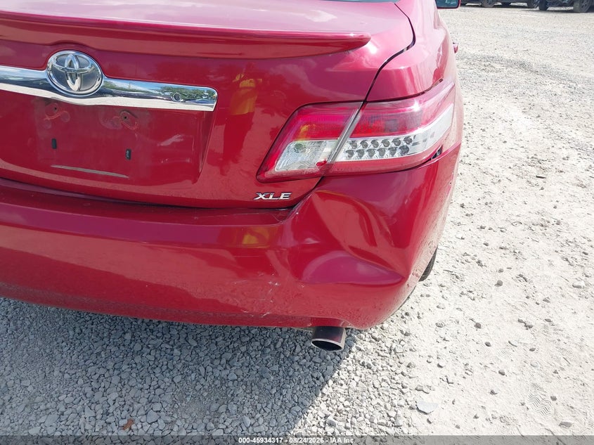 2011 TOYOTA CAMRY auction photo 6