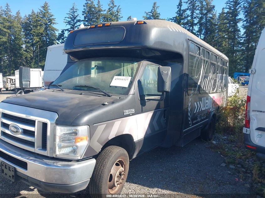 2011 FORD E-350 CUTAWAY auction photo 2