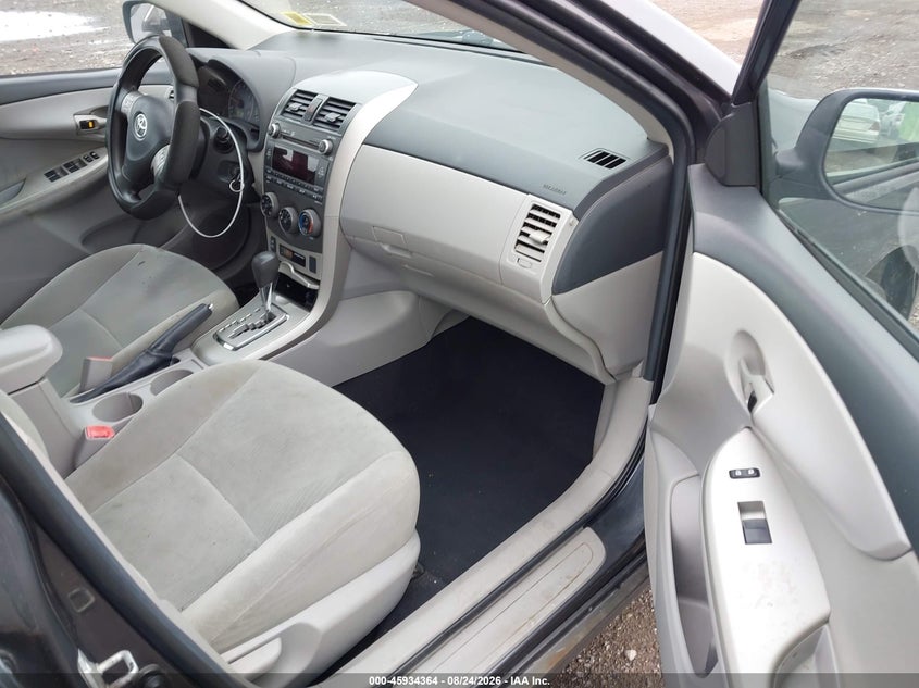 2011 TOYOTA COROLLA auction photo 5