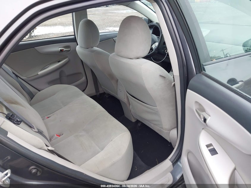 2011 TOYOTA COROLLA auction photo 8