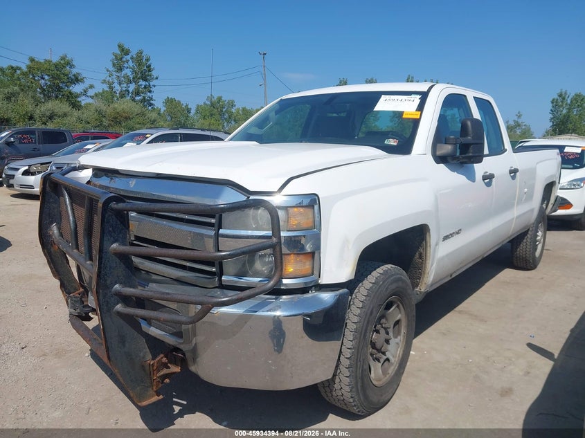 2015 CHEVROLET SILVERADO 2500HD auction photo 2