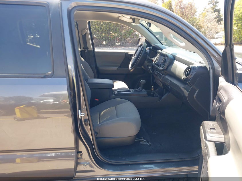2022 TOYOTA TACOMA auction photo 5