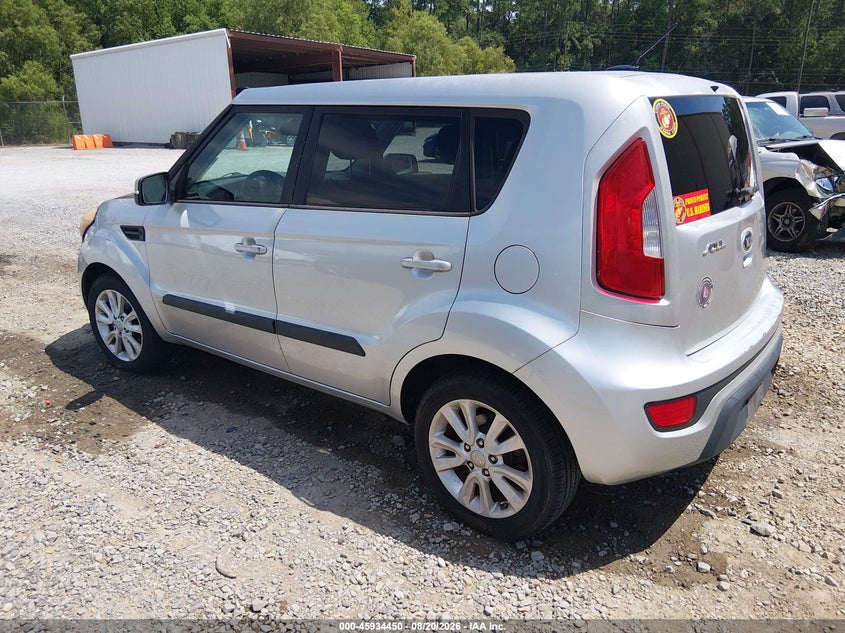 2013 KIA SOUL auction photo 3