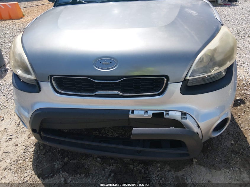 2013 KIA SOUL auction photo 6