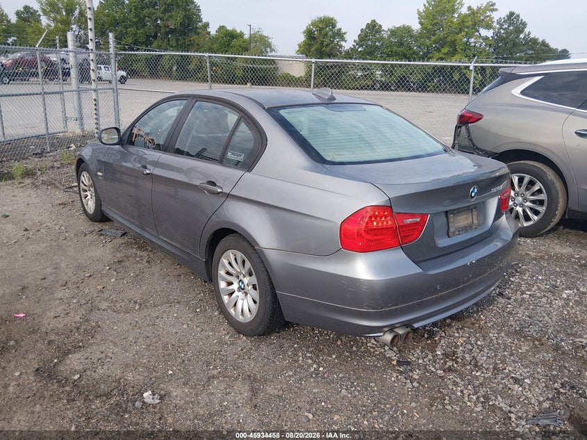 2009 BMW 328I auction photo 3