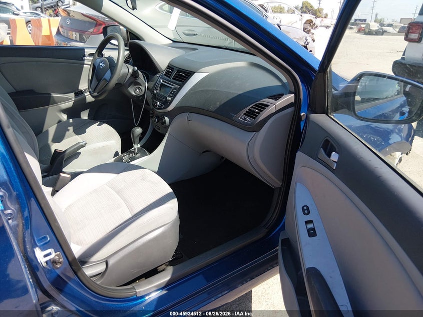 2017 HYUNDAI ACCENT auction photo 5