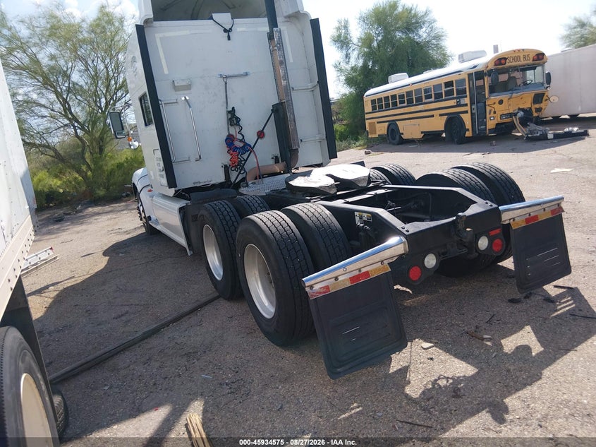 2011 PETERBILT 386 auction photo 3