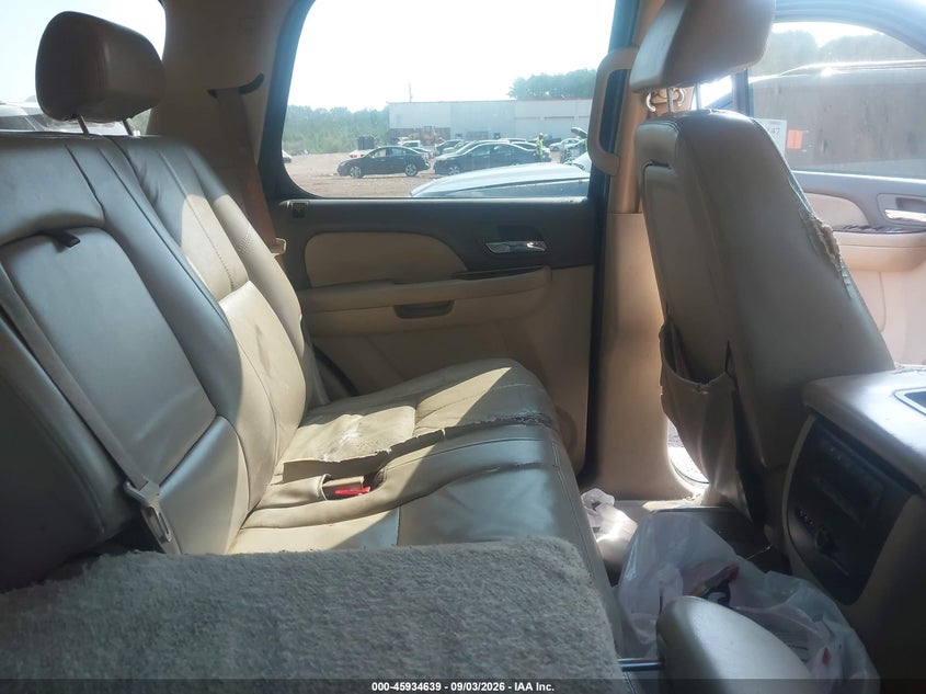 2007 GMC YUKON auction photo 8