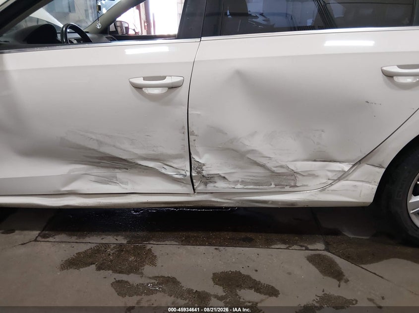 2012 VOLKSWAGEN PASSAT SEDAN 2.5L I-5 DOHC, VVT, 170HP