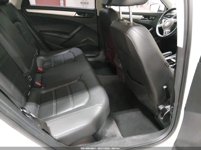 2012 VOLKSWAGEN PASSAT SEDAN 2.5L I-5 DOHC, VVT, 170HP