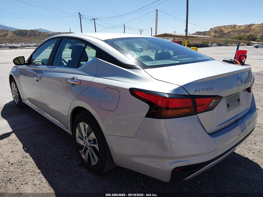 2022 NISSAN ALTIMA auction photo 3