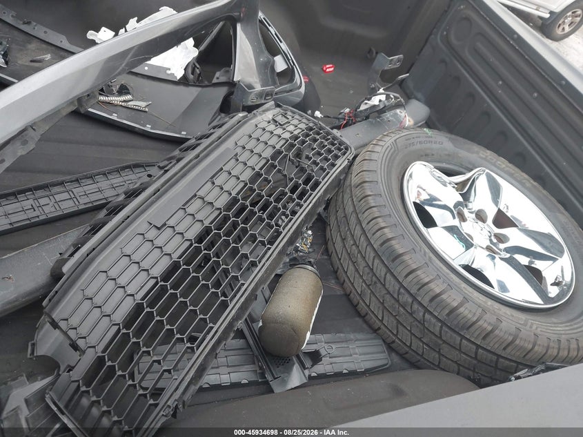 RAM 1500 CLASSIC 2019 VIN 1C6RR7FG3KS544341