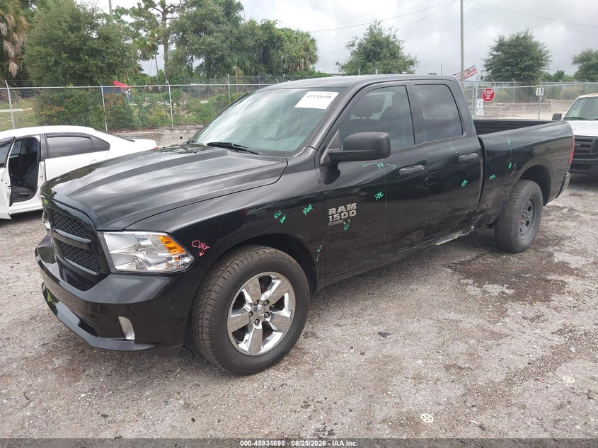 Vin: 1c6rr7fg3ks544341, lot: 46433838, ram 1500 classic express  4x4 6'4 box 20192