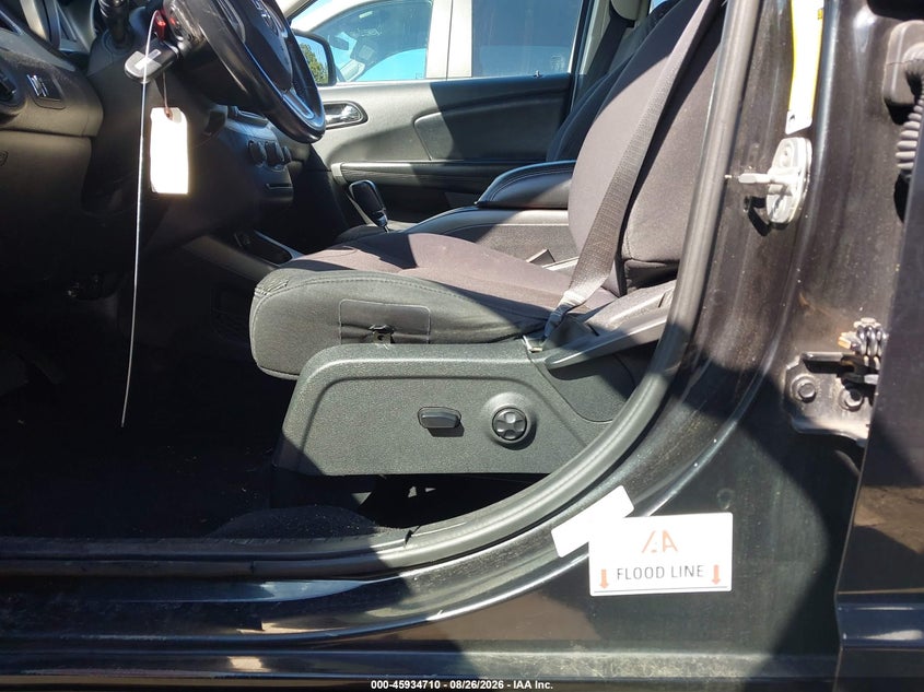 2012 DODGE JOURNEY auction photo 6