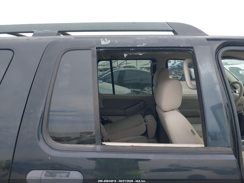 2006 FORD EXPLORER auction photo 6